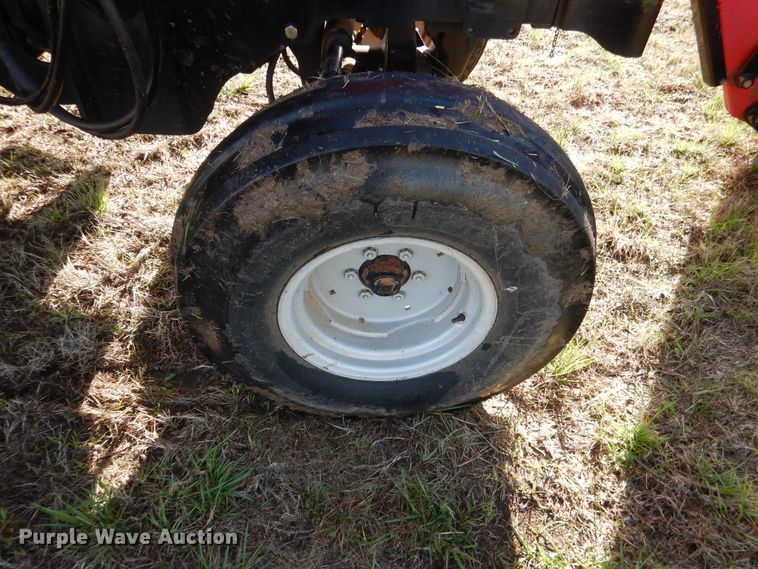 image for item ES9554 2004 Massey-Ferguson 5445 tractor