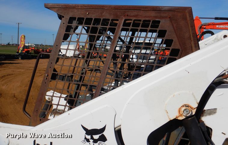 image for item ES9555 1999 Bobcat 873  skid steer loader