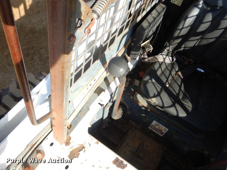 image for item ES9555 1999 Bobcat 873  skid steer loader