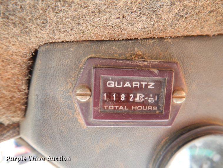 image for item ES9555 1999 Bobcat 873  skid steer loader