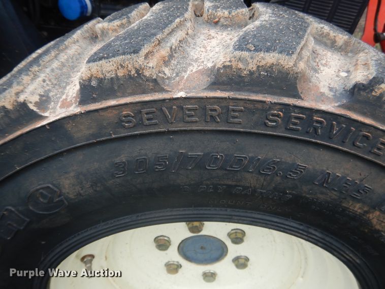 image for item ES9558 2007 Branson 4720i MFWD tractor