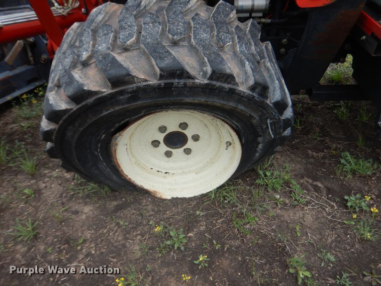 image for item ES9558 2007 Branson 4720i MFWD tractor