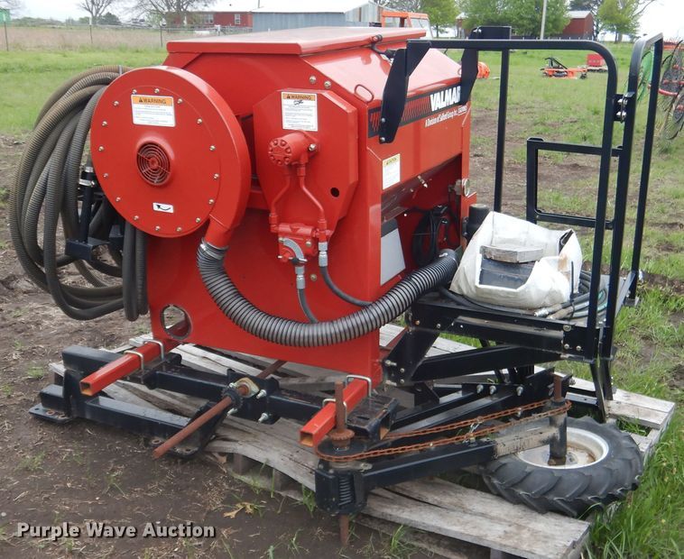 image for item ES9559 Valmar 1655 granular applicator