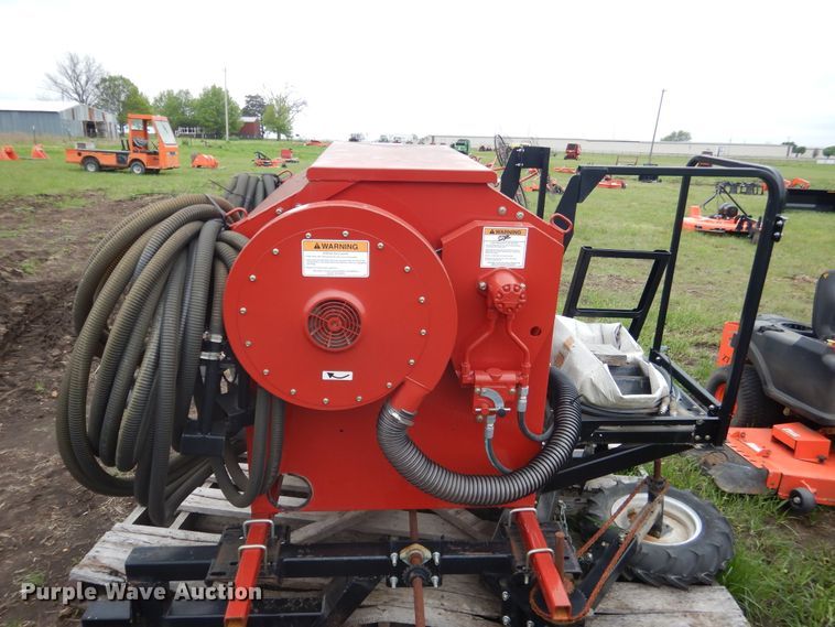 image for item ES9559 Valmar 1655 granular applicator