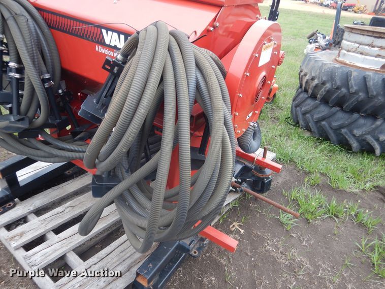 image for item ES9559 Valmar 1655 granular applicator