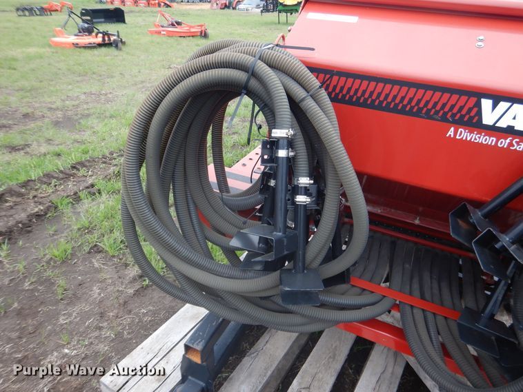 image for item ES9559 Valmar 1655 granular applicator