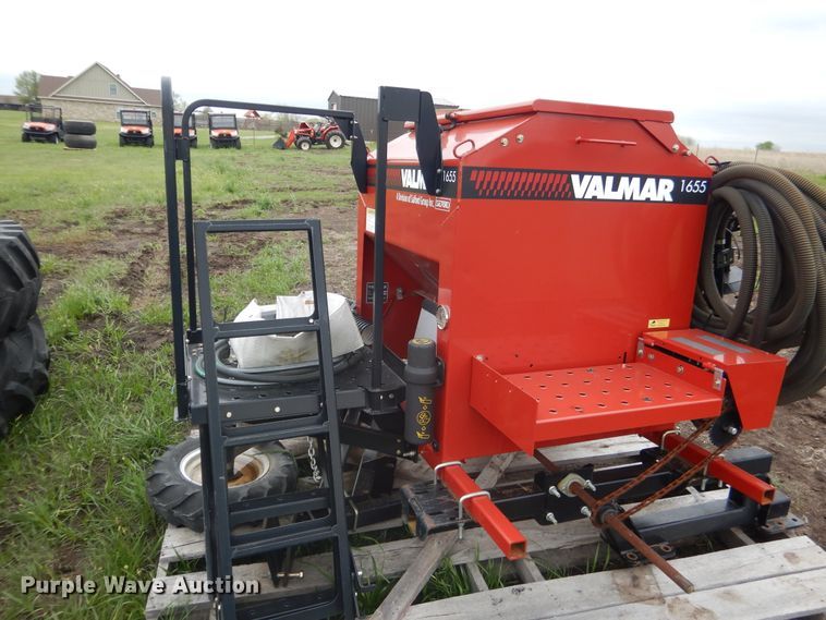 image for item ES9559 Valmar 1655 granular applicator