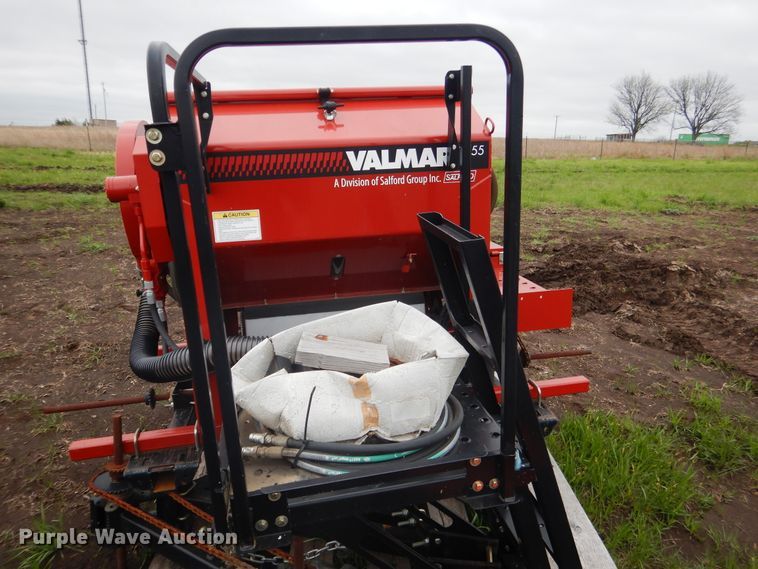 image for item ES9559 Valmar 1655 granular applicator