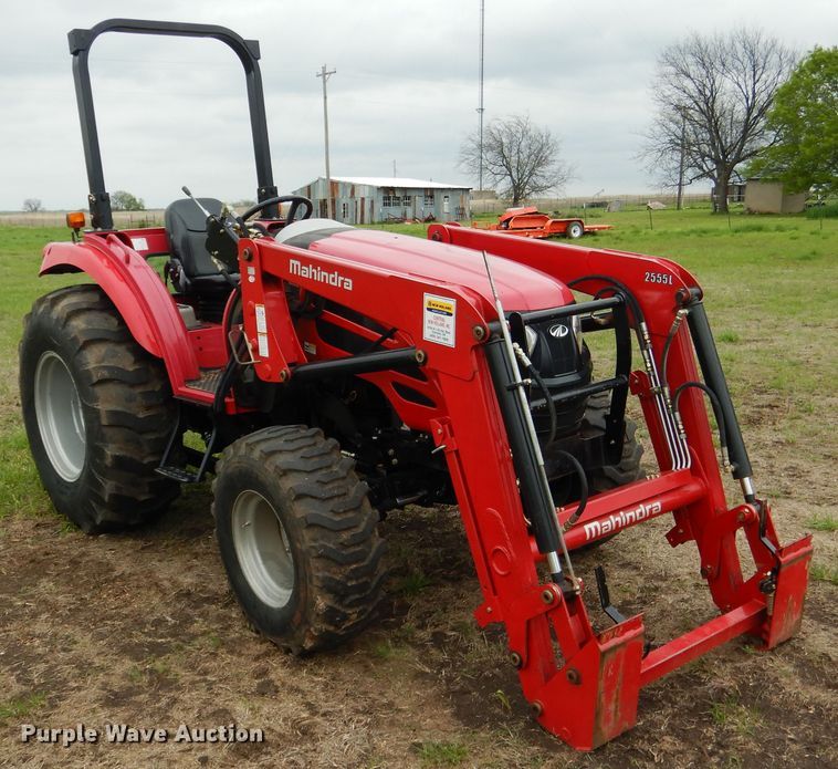 image for item ES9588 2014 Mahindra 2555 MFWD tractor