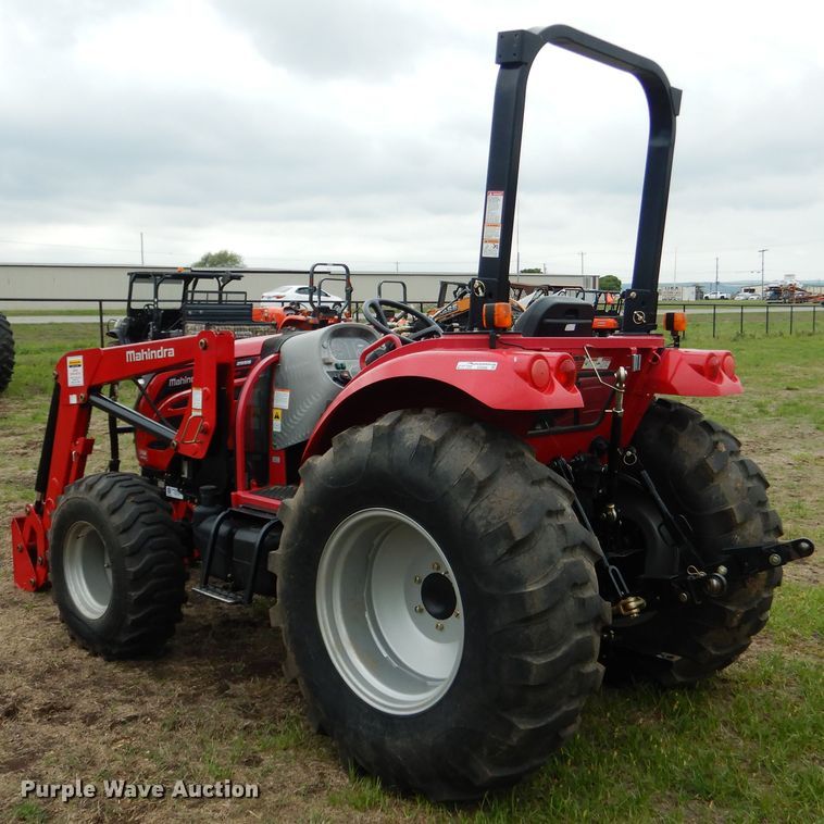image for item ES9588 2014 Mahindra 2555 MFWD tractor