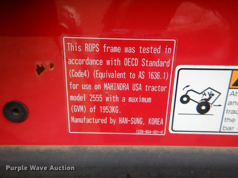 image for item ES9588 2014 Mahindra 2555 MFWD tractor