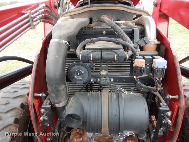 image for item ES9588 2014 Mahindra 2555 MFWD tractor