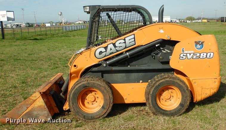 image for item ES9590 2016 Case SV280  skid steer loader