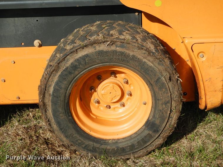 image for item ES9590 2016 Case SV280  skid steer loader