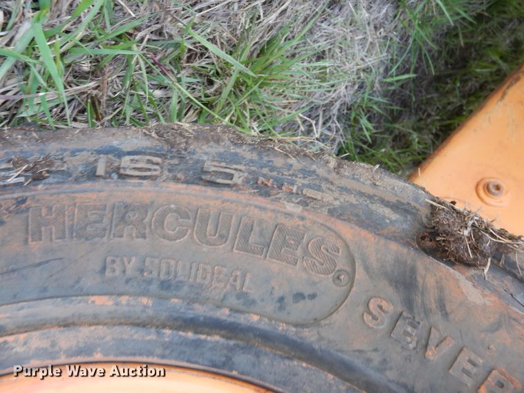 image for item ES9590 2016 Case SV280  skid steer loader