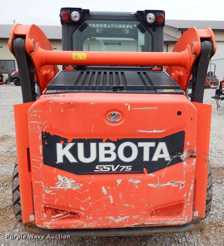 image for item ES9595 2016 Kubota SSV75  skid steer loader