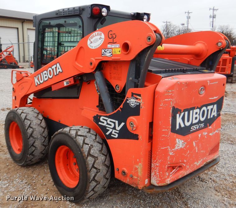 image for item ES9595 2016 Kubota SSV75  skid steer loader