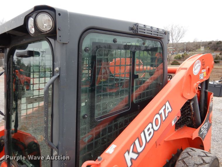 image for item ES9595 2016 Kubota SSV75  skid steer loader