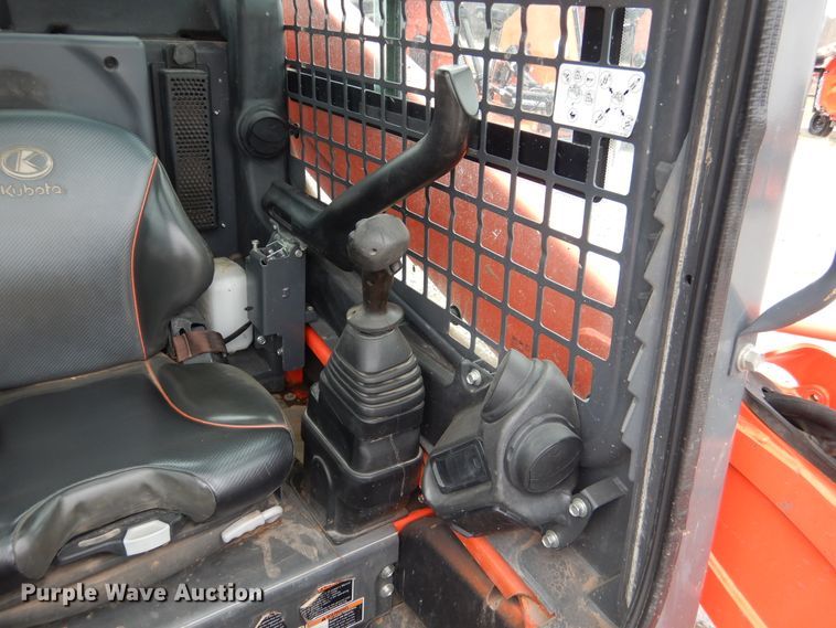 image for item ES9595 2016 Kubota SSV75  skid steer loader