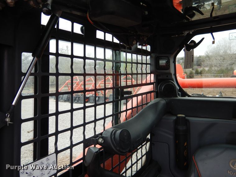 image for item ES9595 2016 Kubota SSV75  skid steer loader