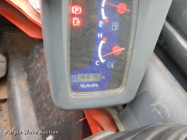 image for item ES9595 2016 Kubota SSV75  skid steer loader