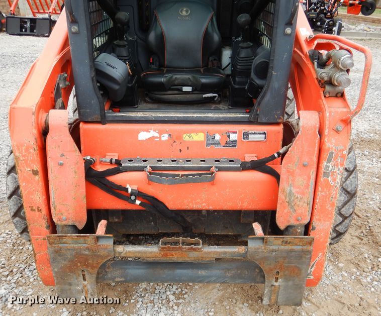 image for item ES9595 2016 Kubota SSV75  skid steer loader