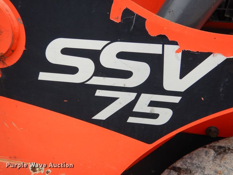 image for item ES9595 2016 Kubota SSV75  skid steer loader