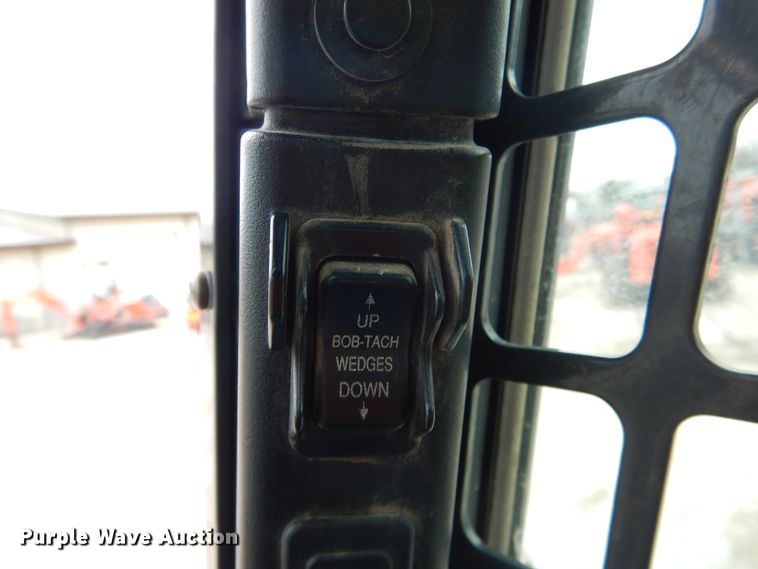 image for item ES9596 2016 Bobcat S650  skid steer loader