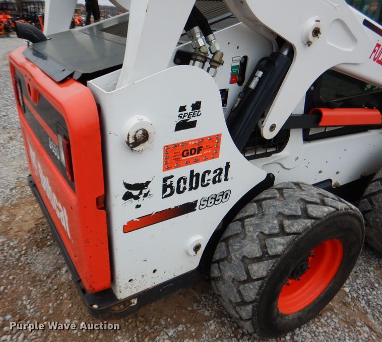 image for item ES9596 2016 Bobcat S650  skid steer loader