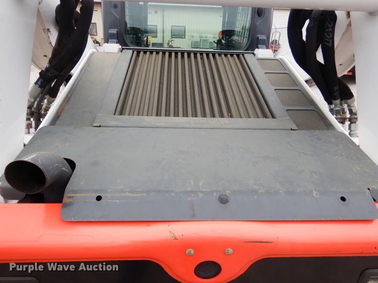 image for item ES9596 2016 Bobcat S650  skid steer loader