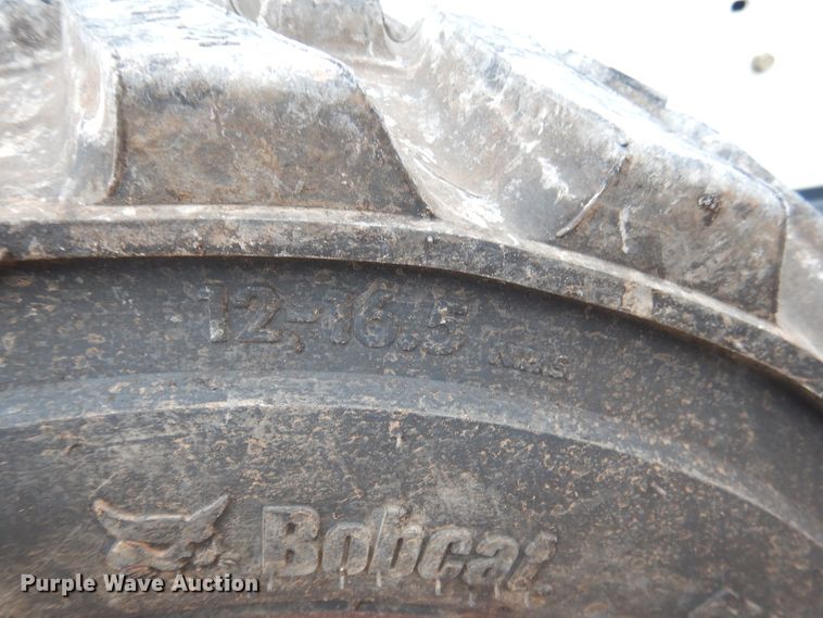 image for item ES9596 2016 Bobcat S650  skid steer loader