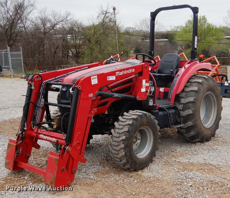 image for item ES9598 2016 Mahindra 2555 MFWD tractor