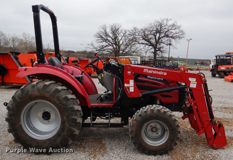 image for item ES9598 2016 Mahindra 2555 MFWD tractor