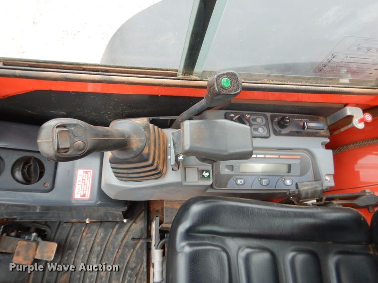 image for item ES9599 2015 Kubota KX91-3S2 Super Series 2 mini excavator