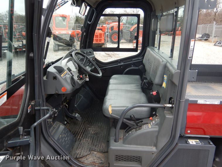 image for item ES9604 2012 Kubota RTV1100 utility vehicle