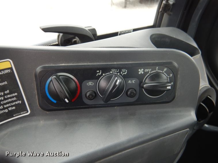 image for item ES9604 2012 Kubota RTV1100 utility vehicle