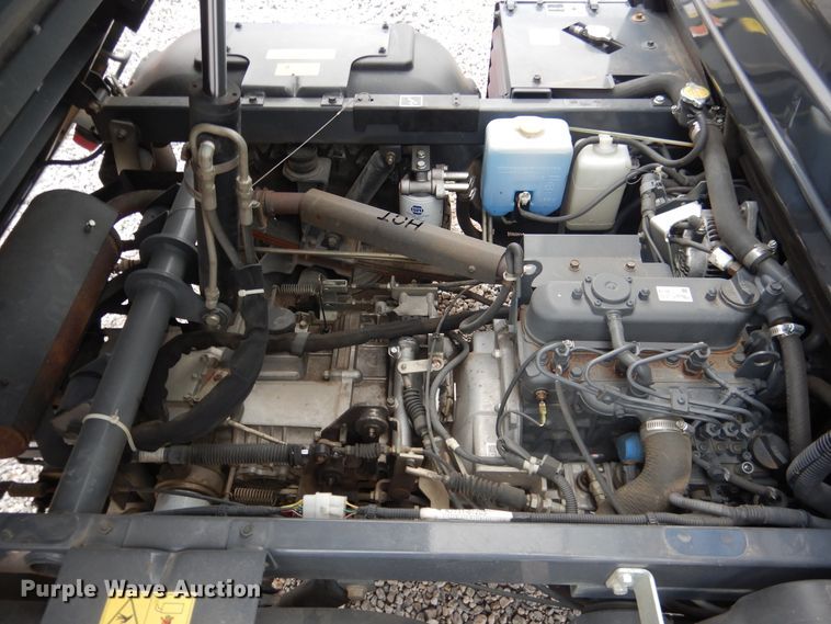 image for item ES9604 2012 Kubota RTV1100 utility vehicle