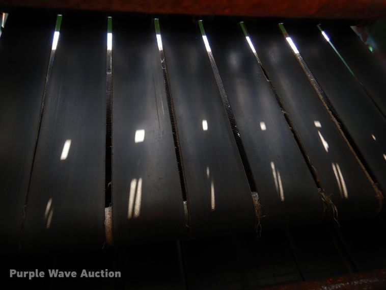 image for item ES9608 John Deere 535 round baler