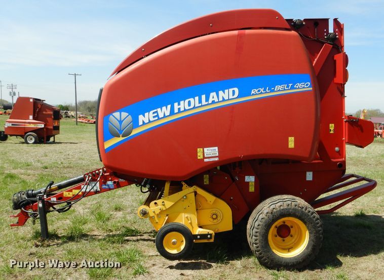 image for item ES9609 2016 New Holland Rollbelt 460 round baler