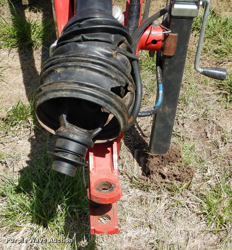 image for item ES9609 2016 New Holland Rollbelt 460 round baler