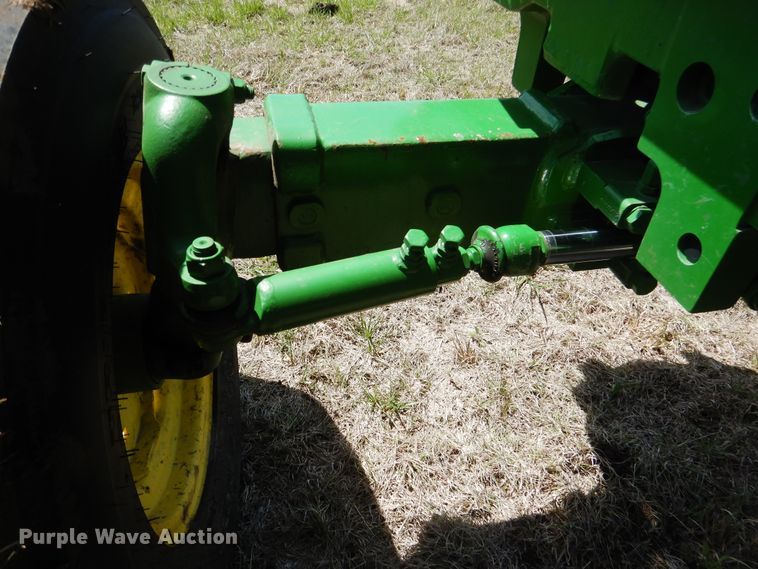 image for item ES9615 2017 John Deere 5045E tractor