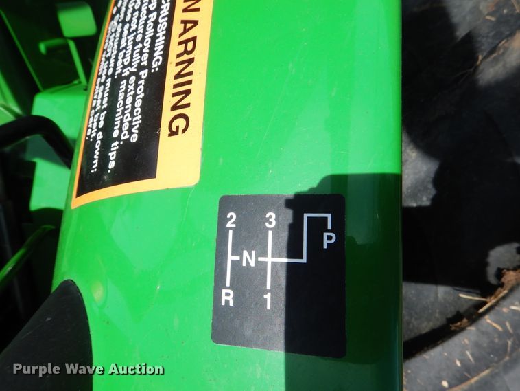 image for item ES9616 2017 John Deere 5055E tractor