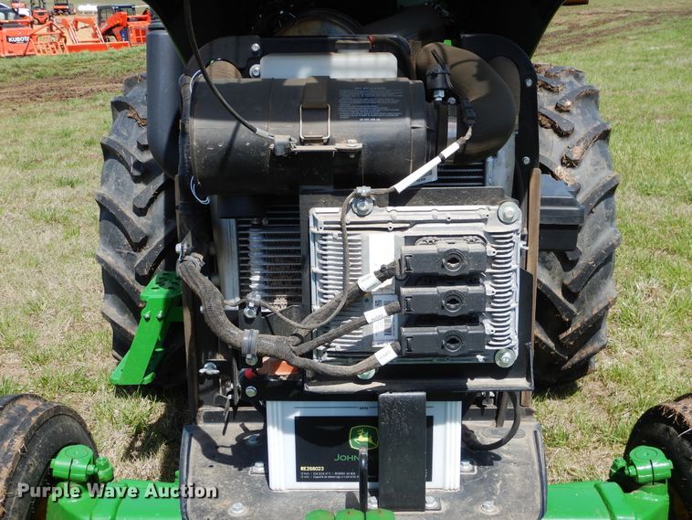 image for item ES9616 2017 John Deere 5055E tractor