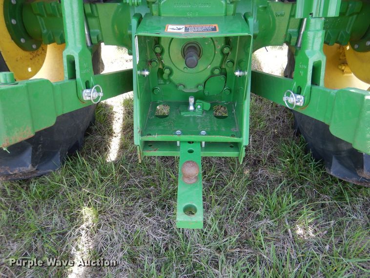 image for item ES9616 2017 John Deere 5055E tractor