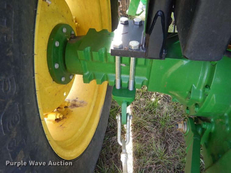 image for item ES9616 2017 John Deere 5055E tractor