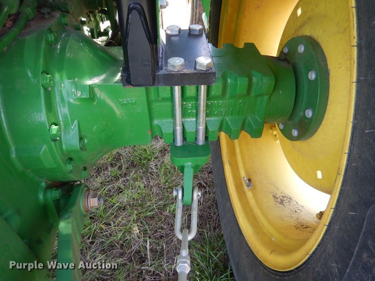 image for item ES9616 2017 John Deere 5055E tractor