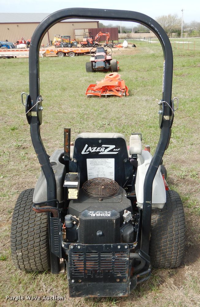 image for item ES9617 Exmark Lazer Z LHP4818KC ZTR lawn mower