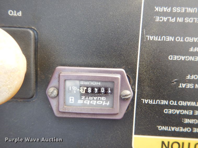 image for item ES9617 Exmark Lazer Z LHP4818KC ZTR lawn mower