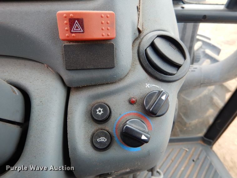 image for item ES9623 Landini Vision 105 MFWD tractor