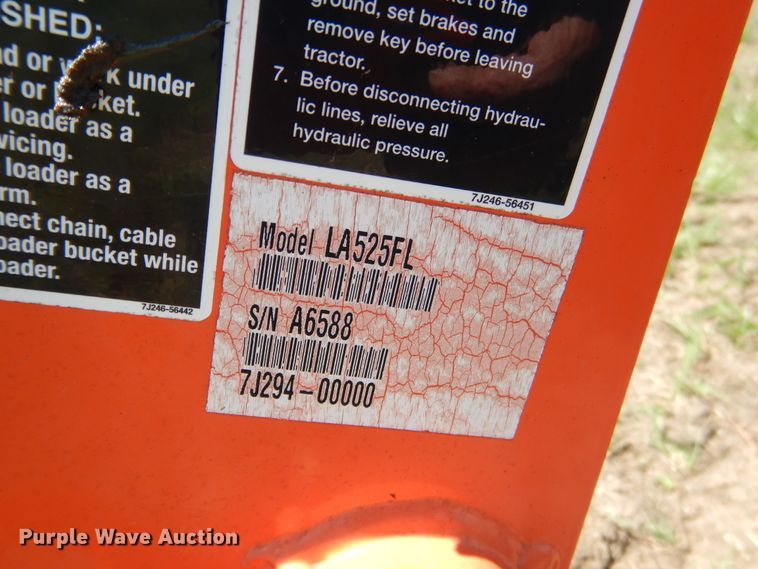 image for item ES9628 Kubota LA525 loader